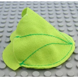 Belville, Sleeping Bag / Baby Pouch, Leaf with Contrast Stitching / Medium Lime