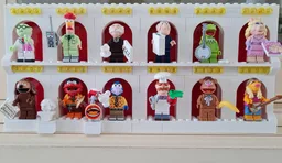 Simple Stand for 71033-1 The Muppets CMF