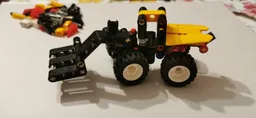 42101 Wheel Loader