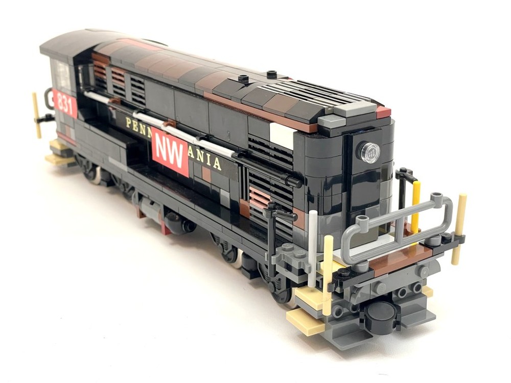 Lego 1:48 Fairbanks Morse H-10-44 v2 (black / weathered / train motors)