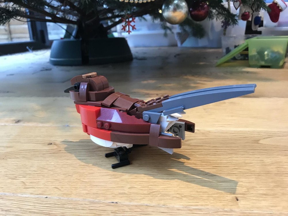 Lego Holiday robin