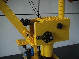Level Luffing Crane