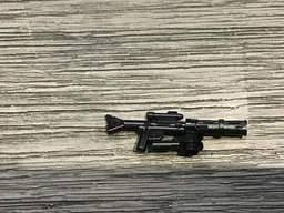 Clone Specialist Weapons Drop
