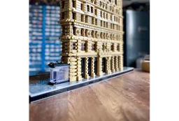 Flatiron Building (Daily Bugle)