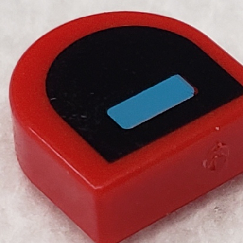 Lego Tile 1 x 1 Half Circle with Black Eye, Medium Azure Rectangular Pupil print / Red