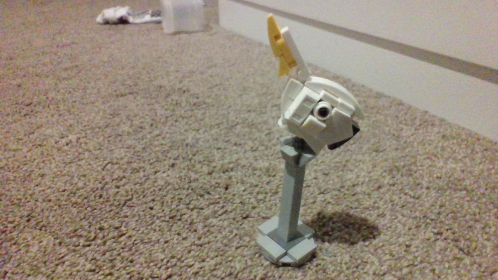Lego Collectable Bird Heads: Sulphur-crested Cockatoo