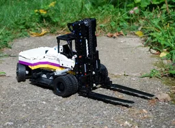[TC27] Heavy Duty Forklift
