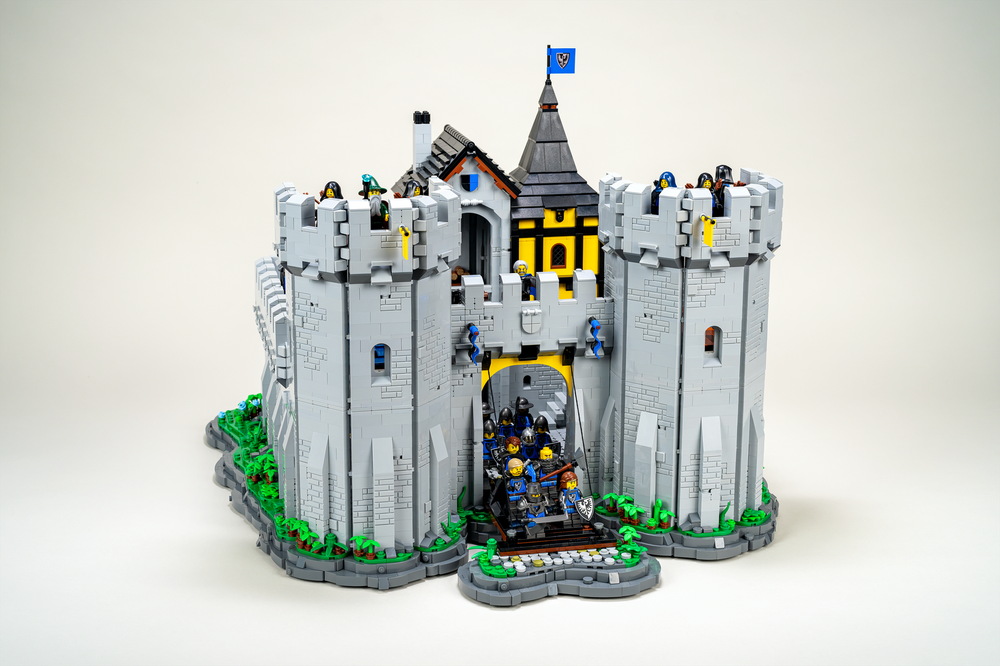 Lego Black Falcon's Fortress - ReCrafted Edition
