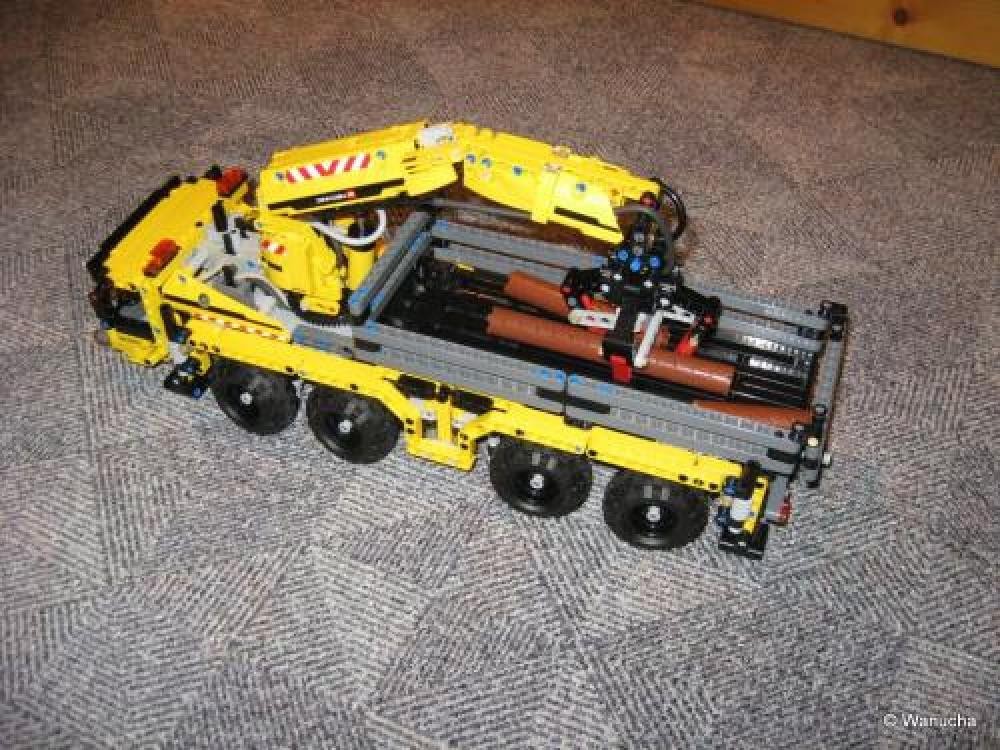 Lego Pneumatic forest crane