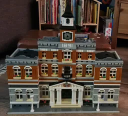 Modular Town Hall Extension