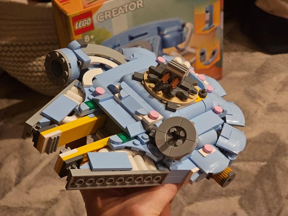 Lego Millennium Telephone! 31174 Alt Build