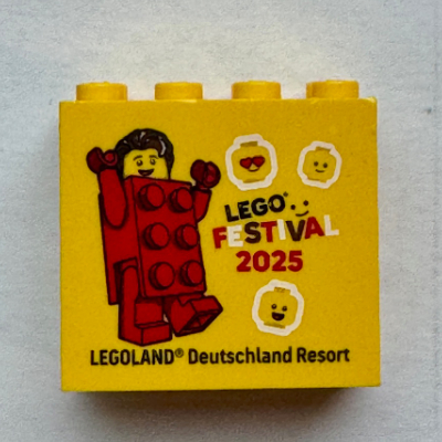 Lego Brick 2 x 4 x 3 with 'LEGO FESTIVAL 2025 LEGOLAND Deutschland Resort' and Red Brick Suit Guy Minifigure print / Yellow