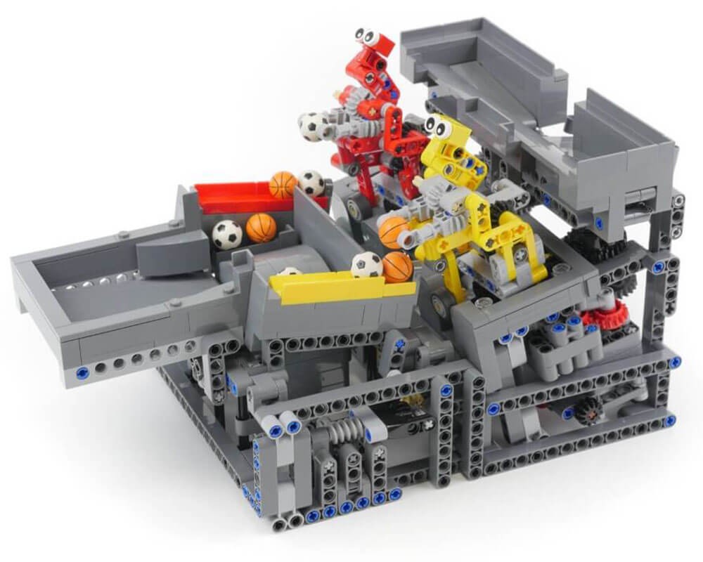 Lego Catch and Spin Robots,