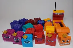 70825 Modular Minihouses