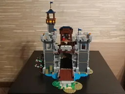 Castle XL