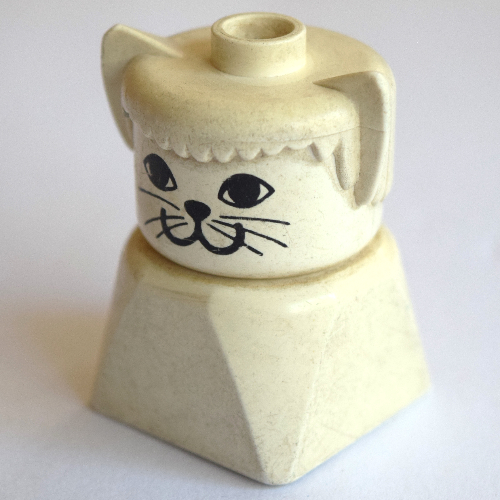 Lego Duplo 2 x 2 x 2 Figure Brick Early, Cat, White Head, White Hair with Ears, Cat Face Print / White