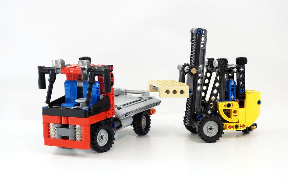 Lego Micro Forklift & Truck