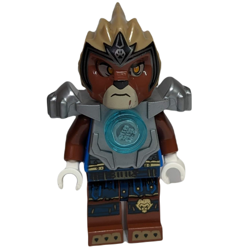 Lego Lavertus with Flat Silver Shoulder Armor