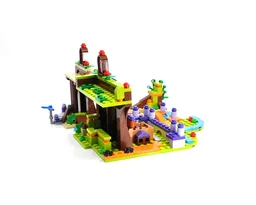 41335 The Two Kingdoms -- Waterfalls