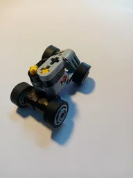 micro car (with pendular axel)