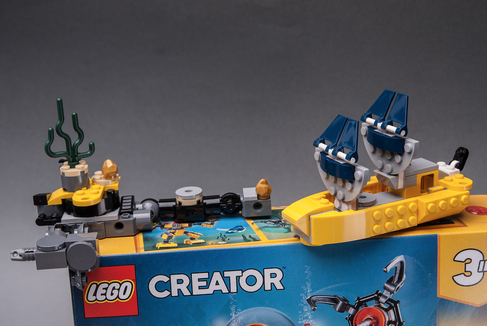 Lego 31090 Sail Boat
