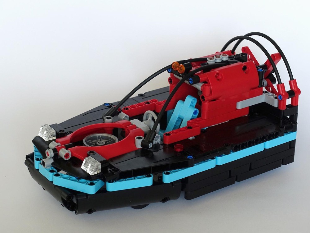 Lego 42106: Pullback Hovercraft