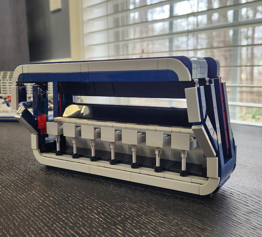 Lego 2024 RedBull Formula 1 Pit Wall