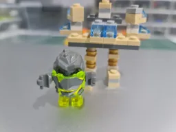 49602-M Back to Basics wackybot