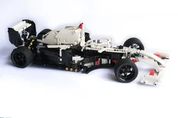 42096 Formula 1 car