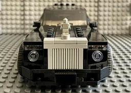 Rolls-Royce-Phantom