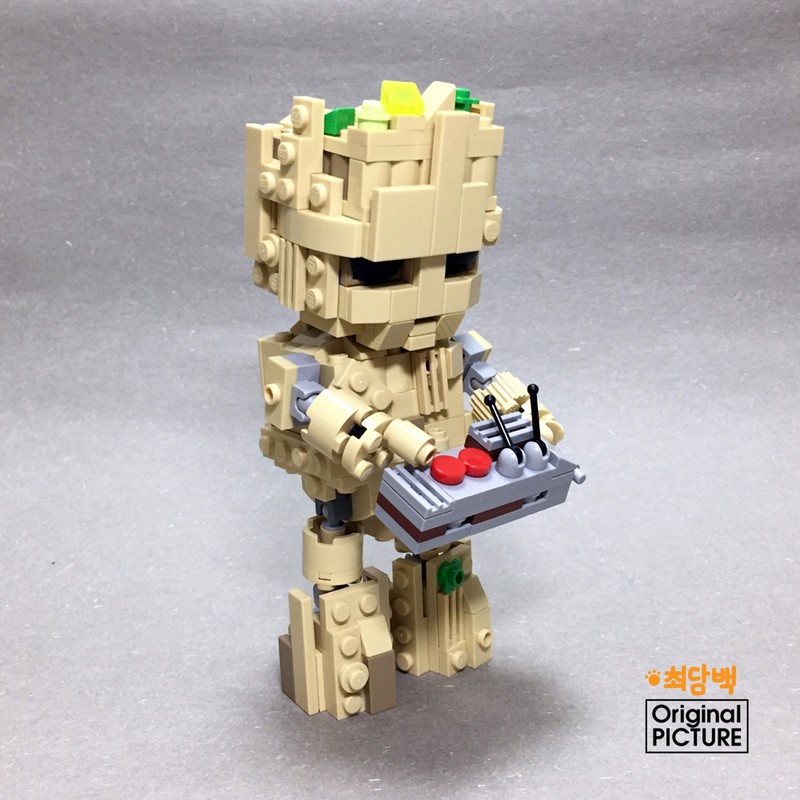 Lego BABY GROOT