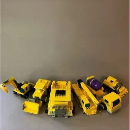 TF-006 Transformers DEVASTATOR (Yellow)