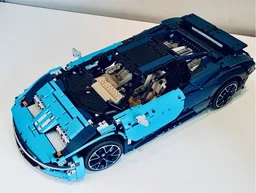 Bugatti EB110 (42083 model B)