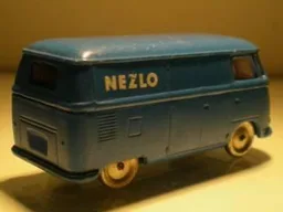 HO Scale VW Van - Blue Base, Nezlo Print