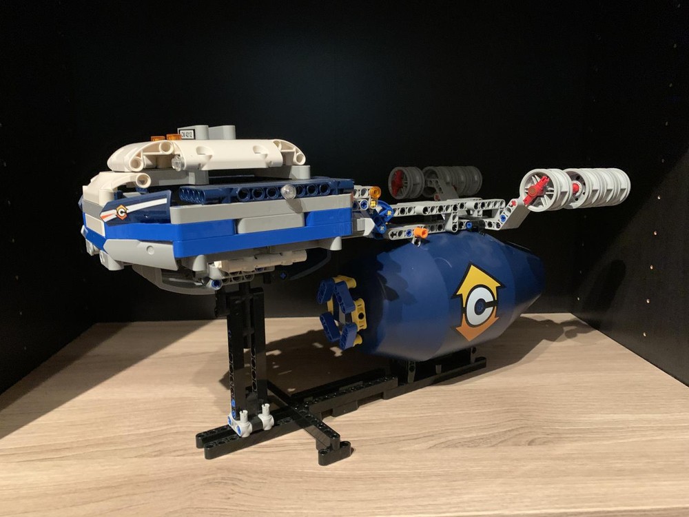 Lego 42112 Star Trek Enterprise