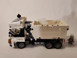 42167 Hook Loader with Side Dump
