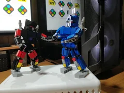 MOC - Decepticons Frenzy and Rumble
