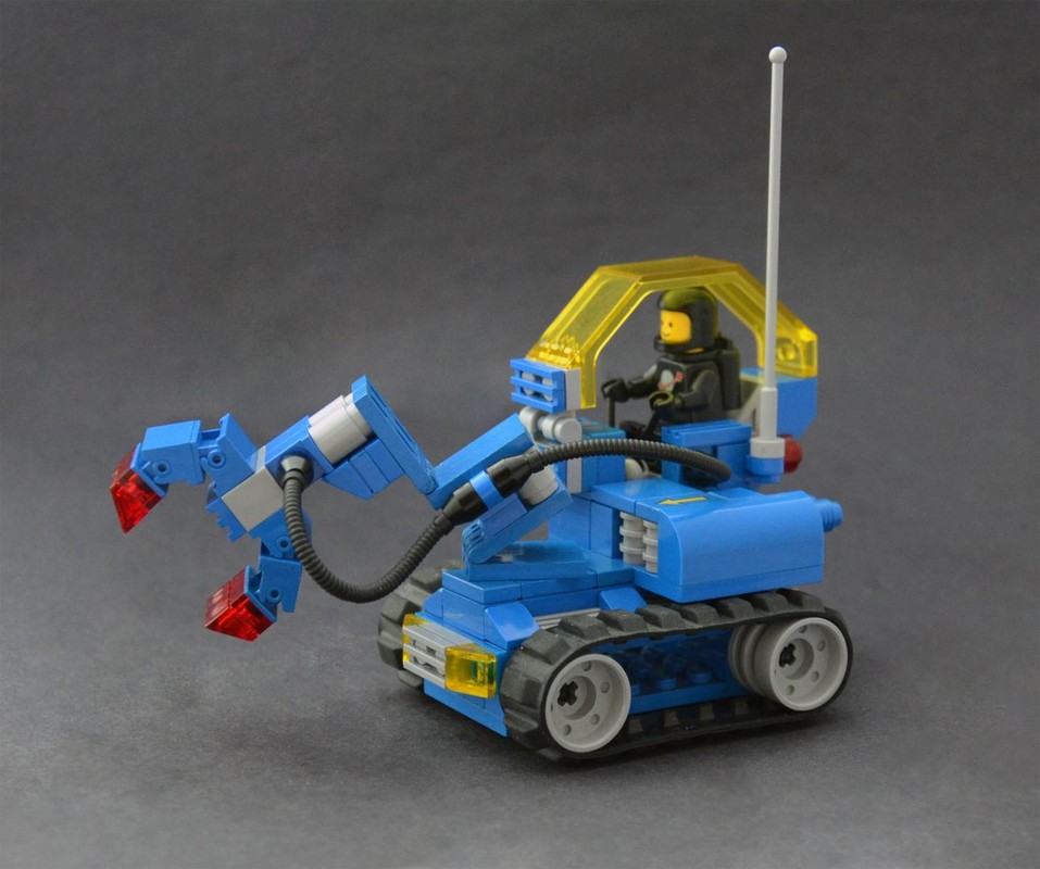 Lego Krang Blue