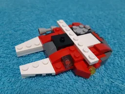 31013 - Millenium Falcon