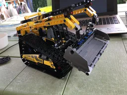 42094 Alternate - Front loader Brutalis