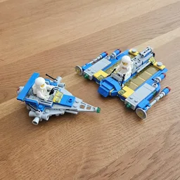 40712 Blue Flyer and Gray Scout