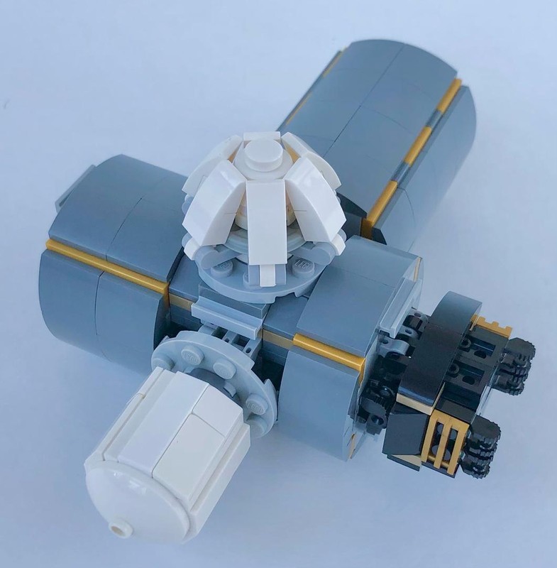 Lego Cupola ISS 1:110 Saturn V Scale
