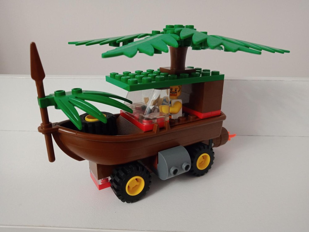 LEGO Racers Boat