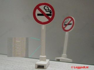 Lego Road Sign Round with No-Smoking Pattern on Both Sides
