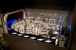 Docking Bay 723