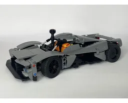 Aston Martin Valkyrie