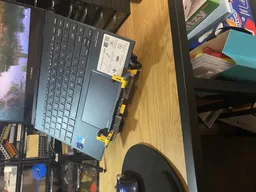 Laptop stand