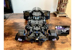 Technic BvS Batmobile