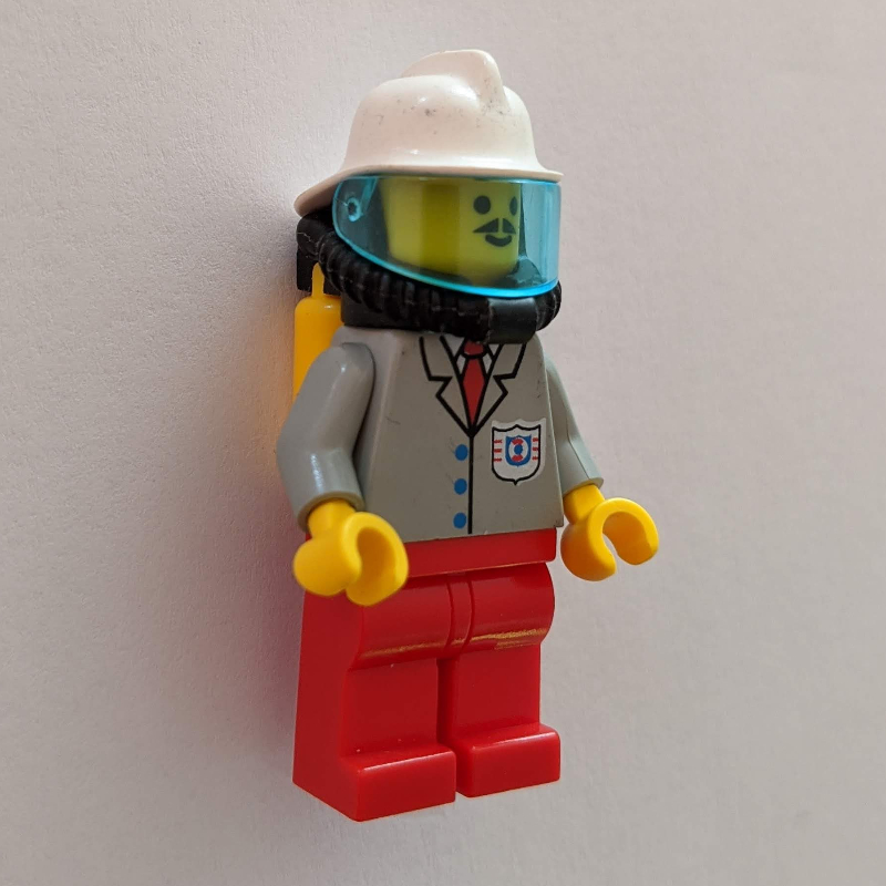 Lego Light Grey Jacket, Red Legs, White Helmet, Breathing Apparatus