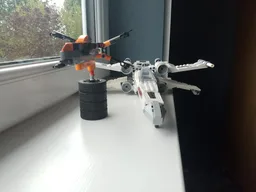 42093 X Wing
